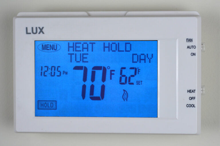 What Temperature Should I Set My Thermostat for Maximum Comfort and